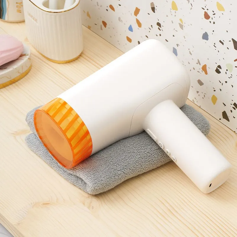 AK - Super S1 Heat Thrusting Masturbator (White)