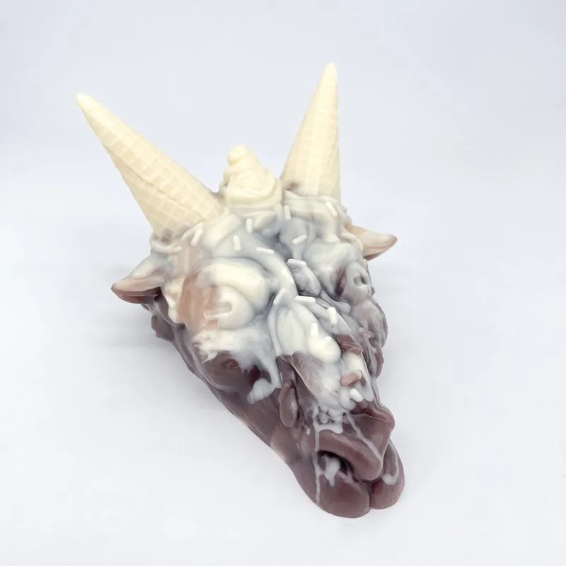 Baphomelt White Russian super soft (OO20) - grinder toy