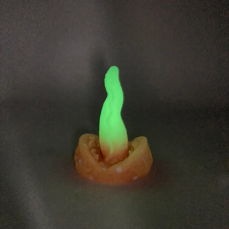 Meenus Magical Mushroom GITD mini medium (OO50)