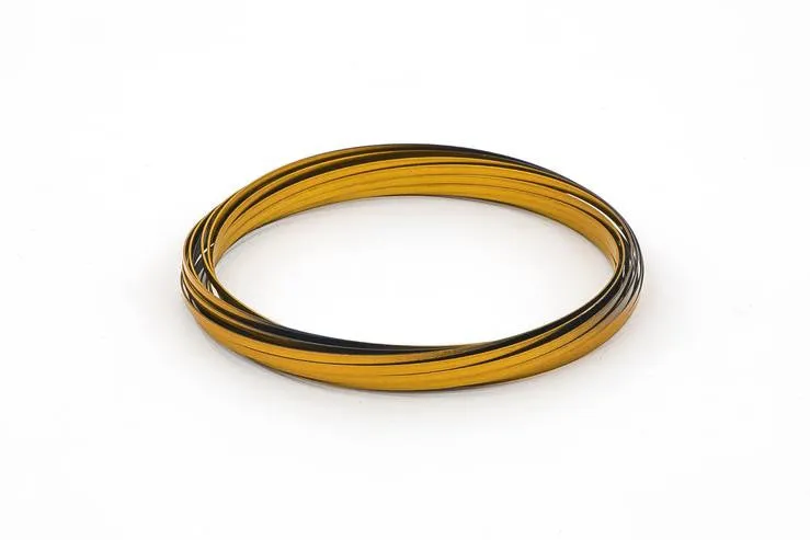 Mozi - Black & Gold